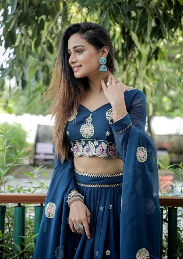 Blue_Heavy_Faux_Georgette_Lehenga_Choli__(_Semi_Stiched_)