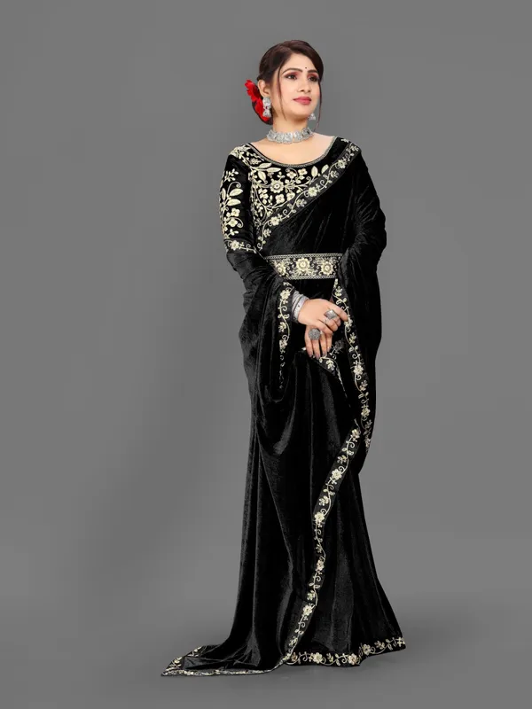 Unstitched_Velvet_Blouse_Material_embroidered