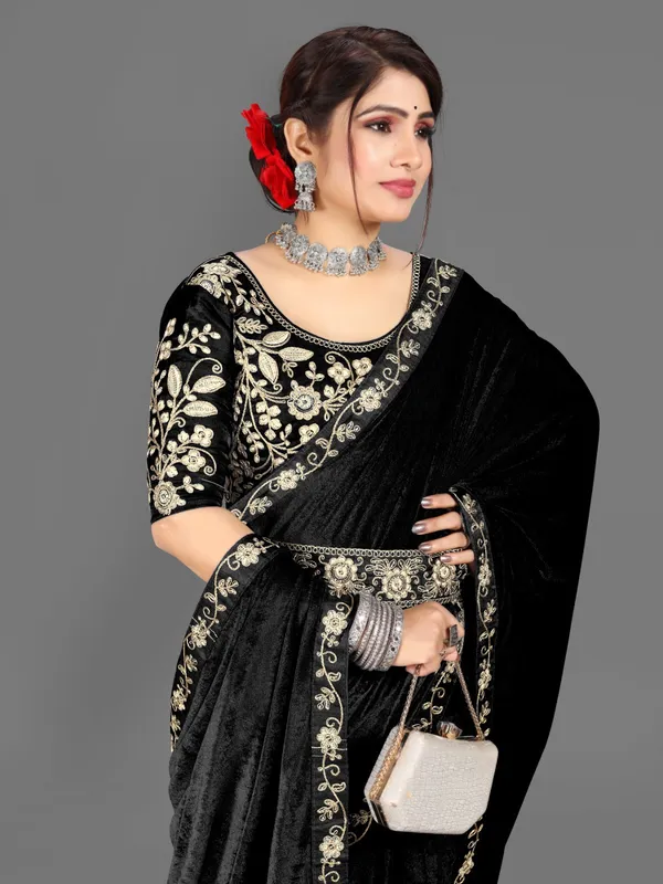 Unstitched_Velvet_Blouse_Material_embroidered