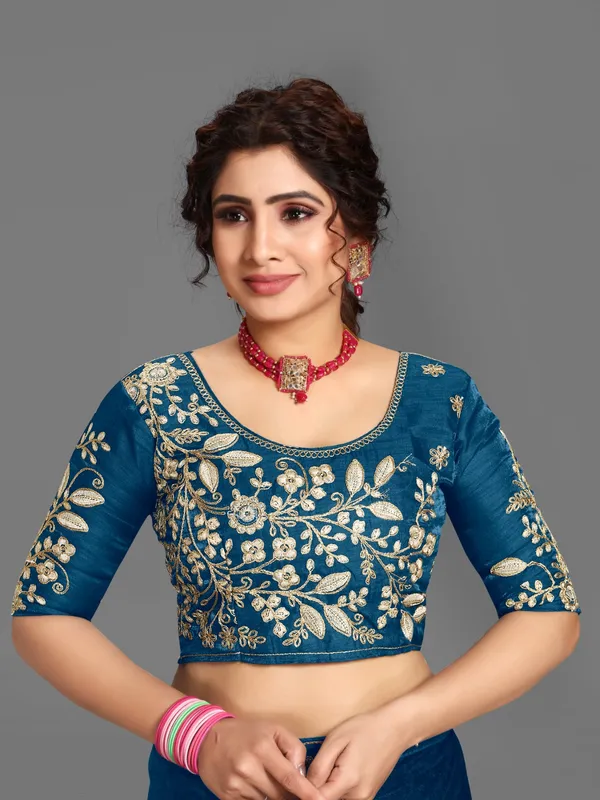 Unstitched_Velvet_Blouse_Material_embroidered