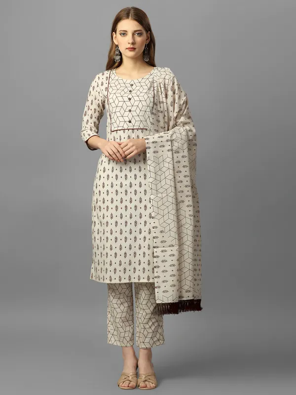 Brown_Pure_Cotton_Printed_Kurta_Pant_Dupatta_Set