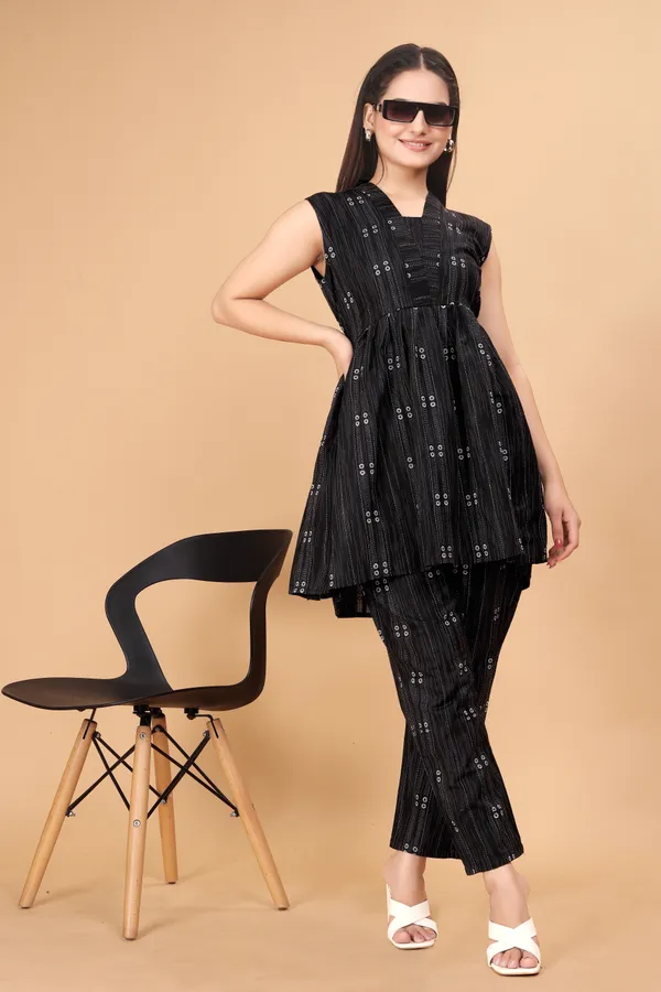 Black_Tunic_and_pant_cords_set