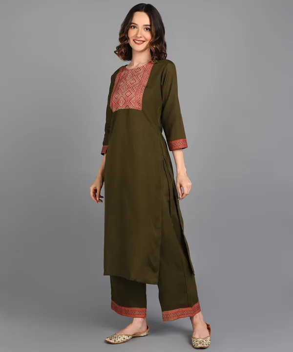 Multicolor_Cotton_Blend_Solid_Kurta_Pant_Dupatta_Set