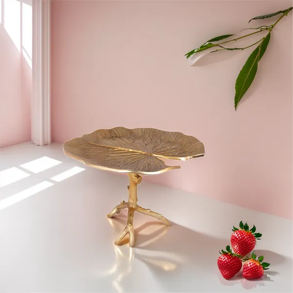 Lotus_Leaf_Cake_Server