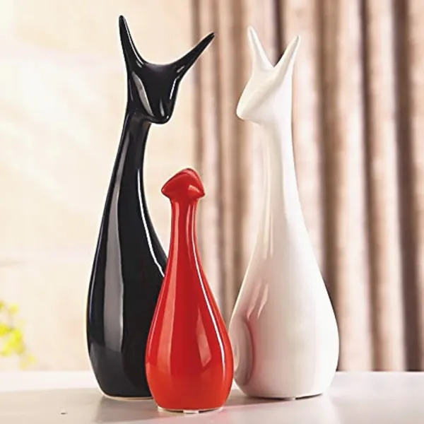 Deer_Family_Showpiece_|_Black,_White_&_Red_|_Pack_of_3