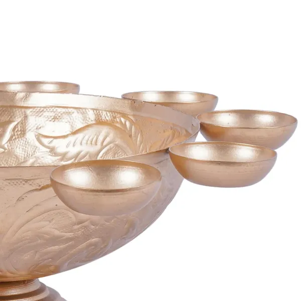 Flower_Design_Urli_Bowl_for_Home_Decor_-Gold