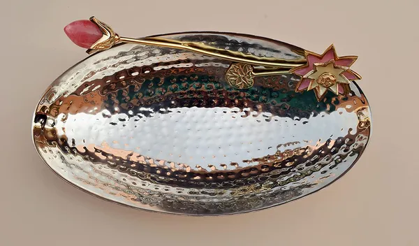 Steel_And_Brass_Snacks_Server_Boat_Shape_Snacks_Bowl_in_Steel_and_Brass,_Diwali_Gift,_Centerpiece_Decorative_Bowl,_House_Warming_by