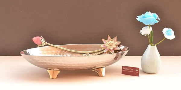 Steel_And_Brass_Snacks_Server_Boat_Shape_Snacks_Bowl_in_Steel_and_Brass,_Diwali_Gift,_Centerpiece_Decorative_Bowl,_House_Warming_by