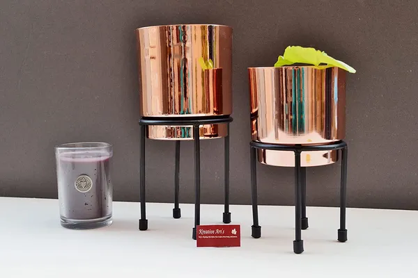 Flower_Pot_for_Indoor_Plants_in_Copper_Finish_Design_Set_of_2pcs