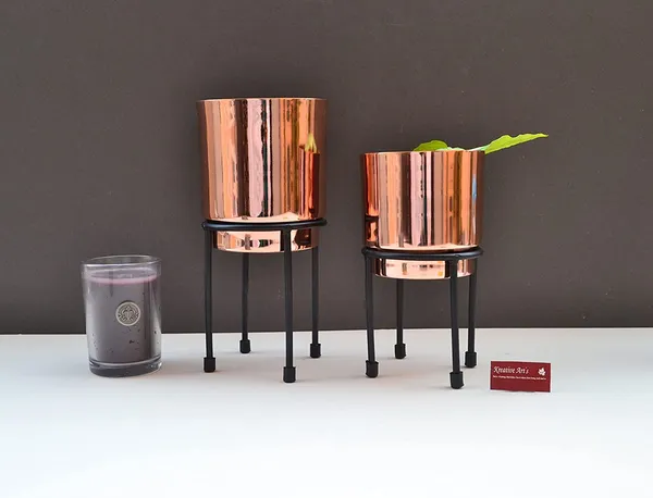 Flower_Pot_for_Indoor_Plants_in_Copper_Finish_Design_Set_of_2pcs