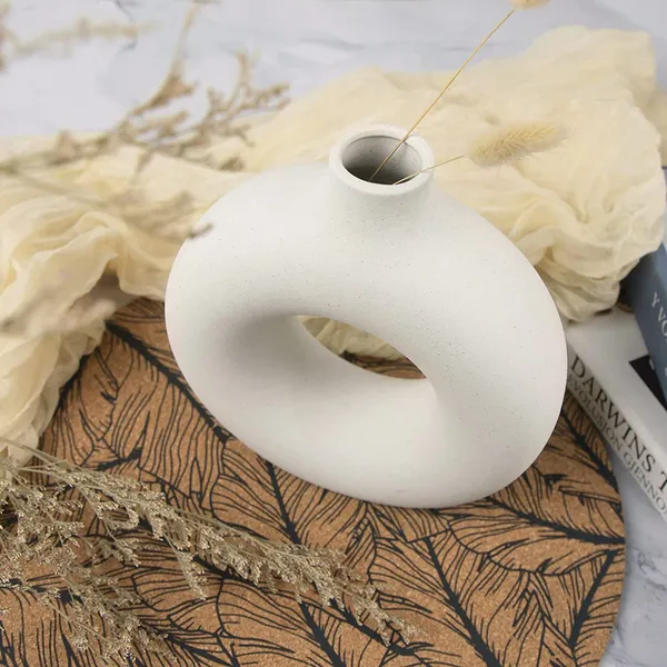 White_Donut_Vase_Ceramic_Vase_(Set_of_1_pcs)_(Off_White_8")