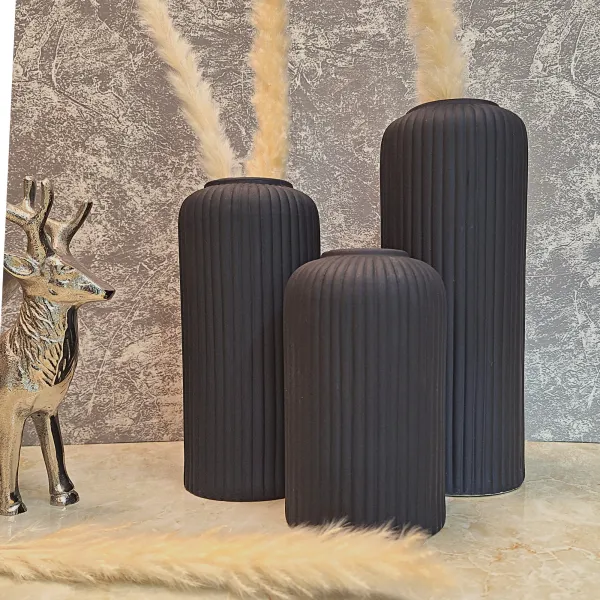 Modern_Ceramic_Flower_Vase_Set_of_3_pcs_(_Black_Matt)__(6_/_8_/_10_inch_Height_)