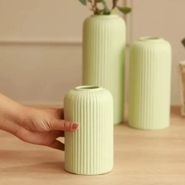 Modern_Ceramic_Flower_Vase_Setof_3_pcs_(Green_Matt)