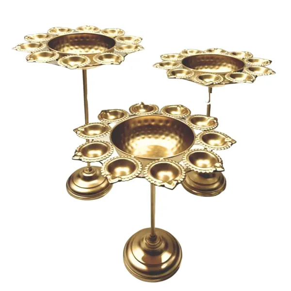 Pedestal_Stand_Diya_Urli_Bowl_for_Home_Decor_Set_of_3_pcs
