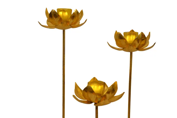 Pedistal_Lotus_Candle_Holder_Set_of_3_pcs_(Crackle_Gold_Leafing)