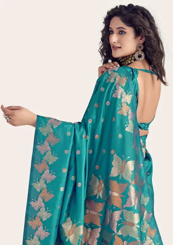 https://cdn-image.blitzshopdeck.in/ShopdeckCatalogue/tr:f-webp,w-600,fo-auto/65e1b534eddd14767aed70e6/media/Banarasi_Silk_Rama_Party_Wear_Weaving_Saree_FLKSJB2862_2024-07-03_1.jpeg__Aura Silk