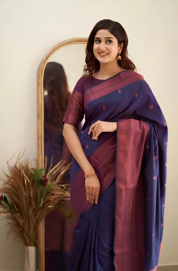 https://cdn-image.blitzshopdeck.in/ShopdeckCatalogue/tr:f-webp,w-600,fo-auto/65e1b534eddd14767aed70e6/media/Dark_Blue_Woven_Kanjivaram_Silk_Saree_For_Women_PV8AUCL0ND_2024-04-07_1.jpeg__Aura Silk