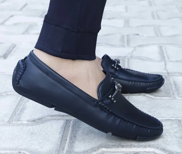 Black_Synthetic_Leather_Slip-On_Loafers_For_Men