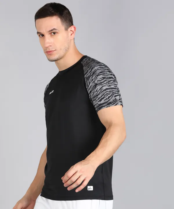 Black_Crew_Neck_T_Shirt_For_Men