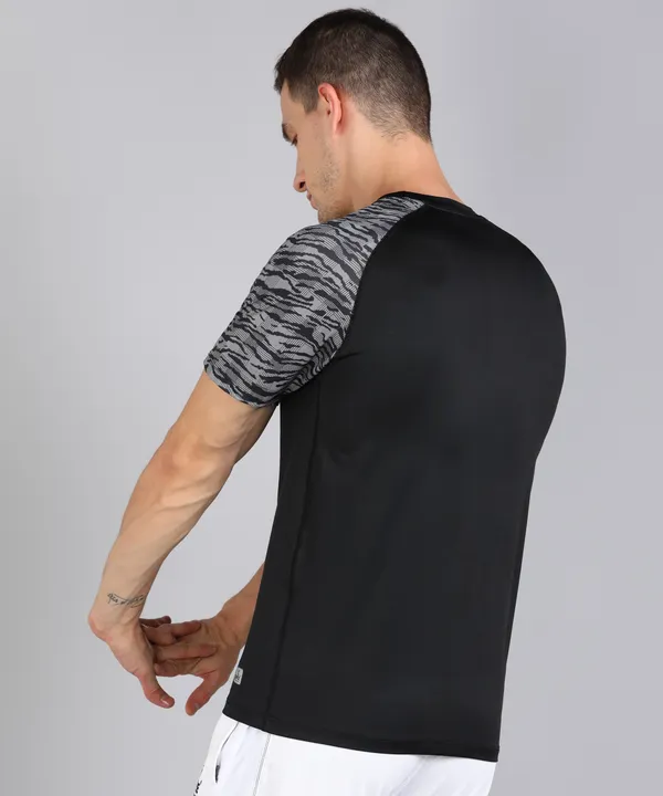 Black_Crew_Neck_T_Shirt_For_Men