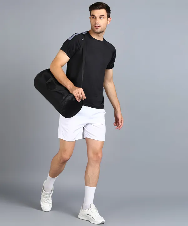 Black_Crew_Neck_T_Shirt_For_Men