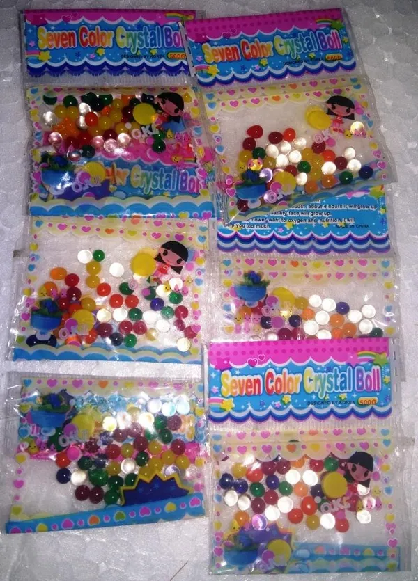 Multicolor_Candela_Pari_Plastic_Cheap_Water_Beads_(2_X_1_Inch_Multicolour)