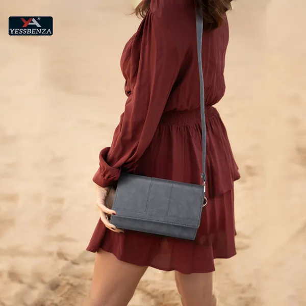 Women's_Faux_Leather_Blue_Sling_bags