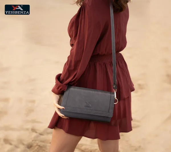 Grey_Faux_leather_Sling_bag_for_Womens_&_Girls