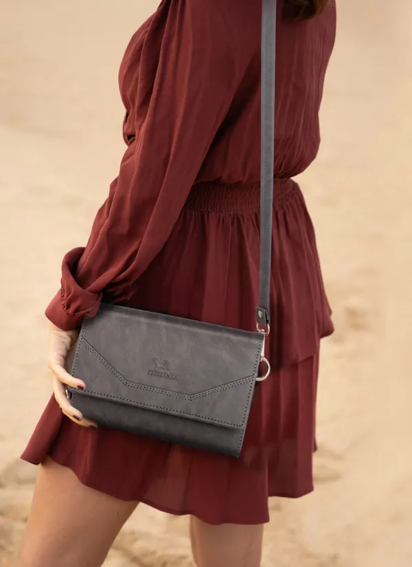 Grey_Faux_leather_Sling_Bag_for_Womens_&_Girls