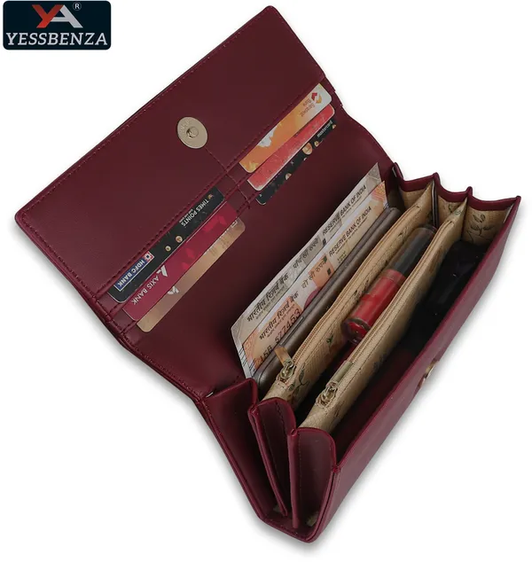 Maroon_Ladies_Clutch_Handbags_For_Casual,_Party,_Formal_And_Sports