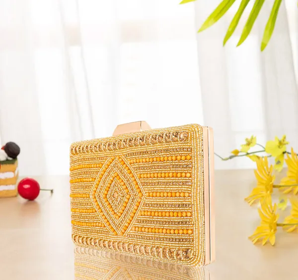 Yellow_Embroidery_Party_Clutch_Bags_With_Hard_Fiber_And_Twist_Clasps