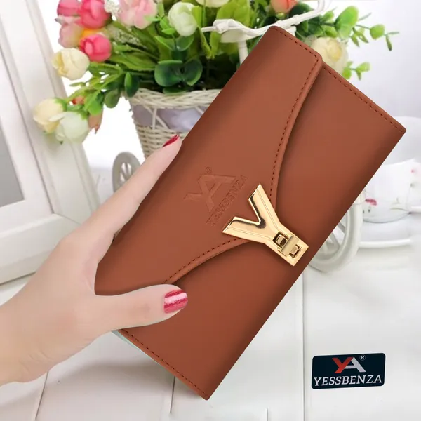 Tan_Quality_Y_Twist_Lock_Clutch_Wallet_For_Ladies