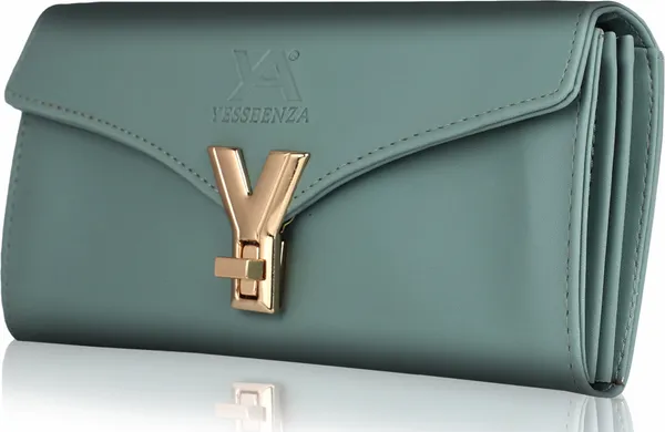 Light_Green_Twist_Lock_Y_Ladies_Quality_Clutch_Wallet