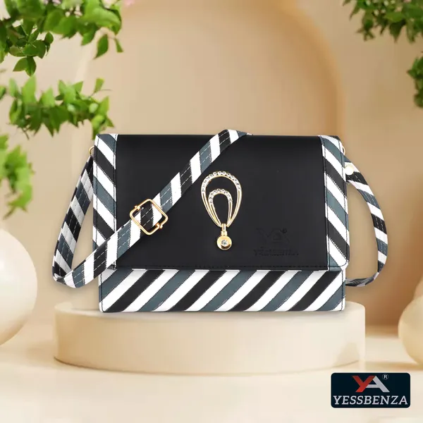 Black_Printed_Synthetic_Leather_Casual_Satchel_With_Detachable_Strap