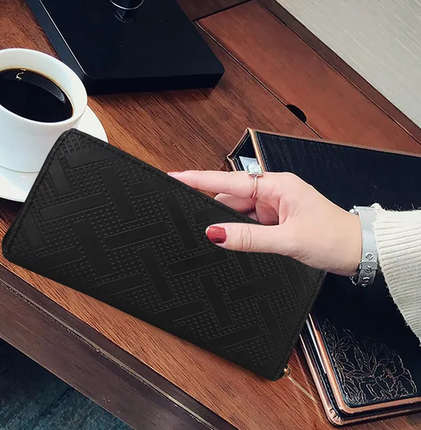 Graceful_Stylish_Women'S_Clutch_With_Embossed_Synthetic_Leather