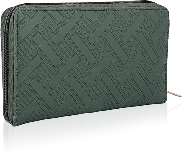 Red_Alluring_Women_Casual_Clutch_With_Synthetic_Leathers_And_Zip_Closer