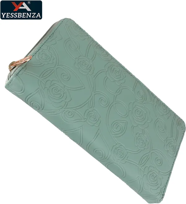Graceful_Light_Green_Clutches_For_Women_Casual_Party_Formal_Sports