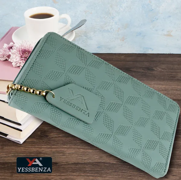 Green_Elite_Synthetic_Women_Handbag_Casual_Round_Zipper_Close_Clutch