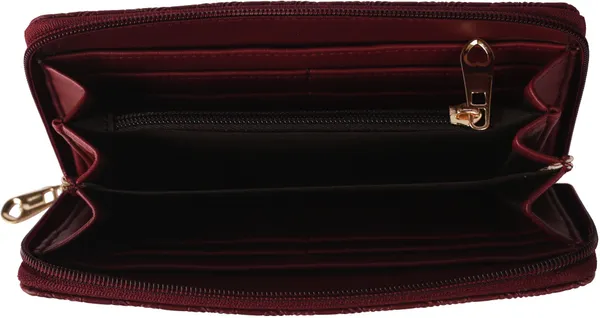 Maroon_Handbags_For_Ladies_In_Casual,_Party,_Formal,_Sports