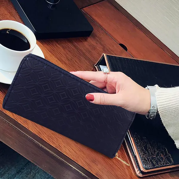 Navy_Casual_Modern_Women_Clutches_With_A_Matte_Effect_Business_Travel_Evening_Genuine_Leather_Zipper_Close_Clutch_Bag