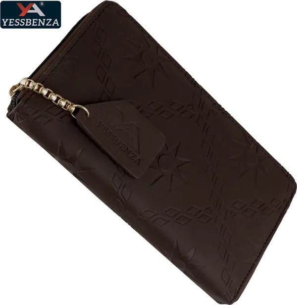 Brown_Embossed_Women_Clutches_In_Casual_Formal_Party_Style_With_Unique