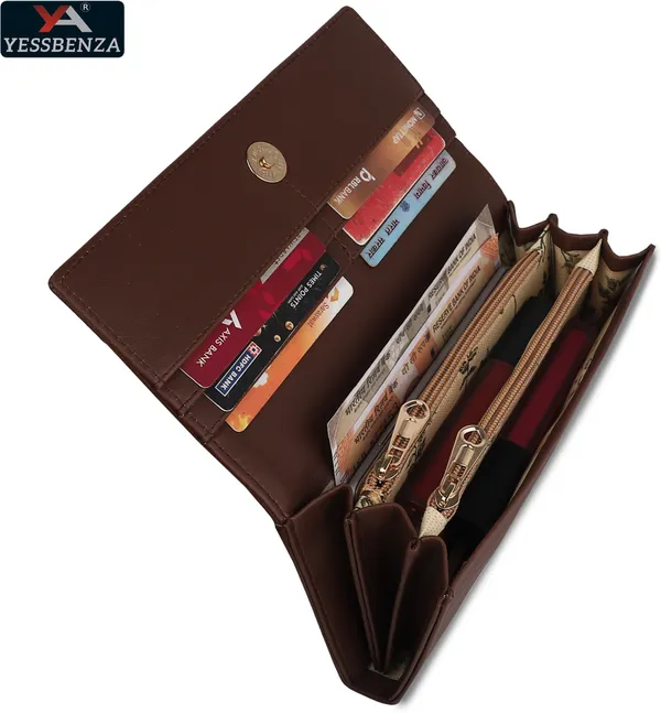 Modern_Brown_Women'S_Clutches_Purses_Synthetic_Croco_Faux-Leather_Magnetichick_Closure