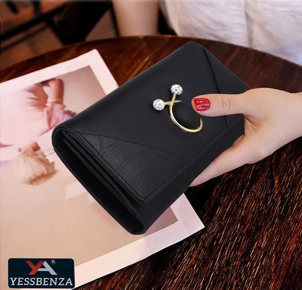 Black_Synthetic_Croco_Faux-Leather_Magnetic_Closure_Women_Clutches_Purses