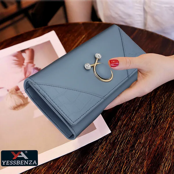 Blue_Croco_Faux-Leather_Modern_Women_Clutches_Purses_Casual_Formal_Party_Magnetic_Closure