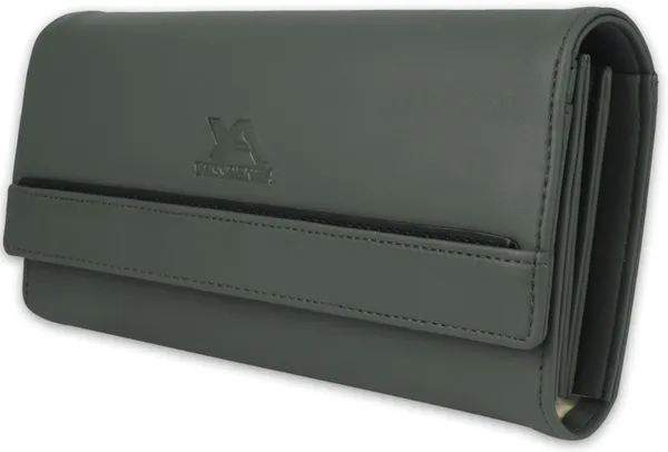 Green_Handcrafted_Synthetic_Leather_Ladies_Envelope_Clutch_Bag_With_Flaps