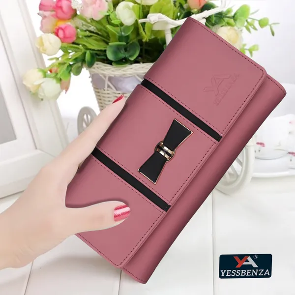 Peach_Women'S_Handclutch_For_Casual,_Formal,_And_Party_Occasions