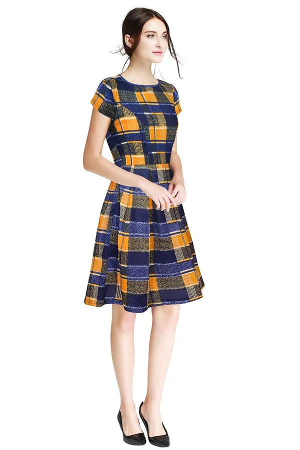 Yellow_Polyster_Knitting_Dress_for_Women