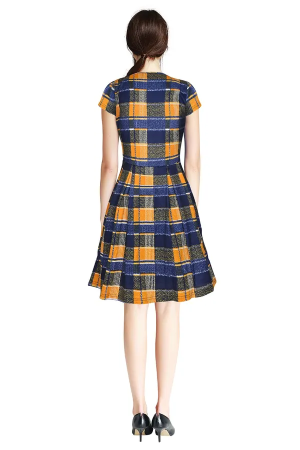 Yellow_Polyster_Knitting_Dress_for_Women