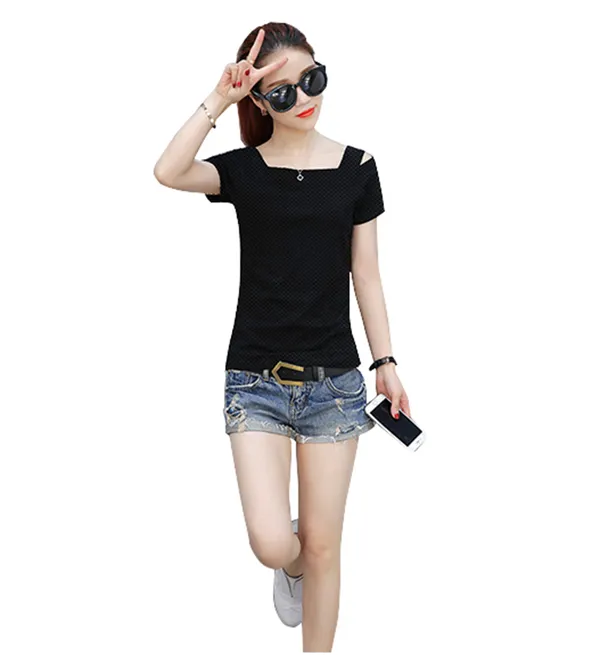 Black_Polyester_Knitting_T-Shirt_for_Women