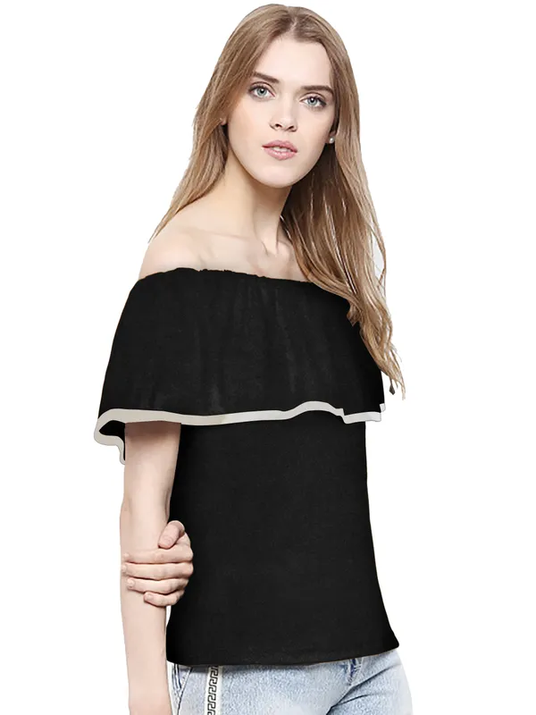 Black_Polyester_Knitting_T-Shirt_for_Women